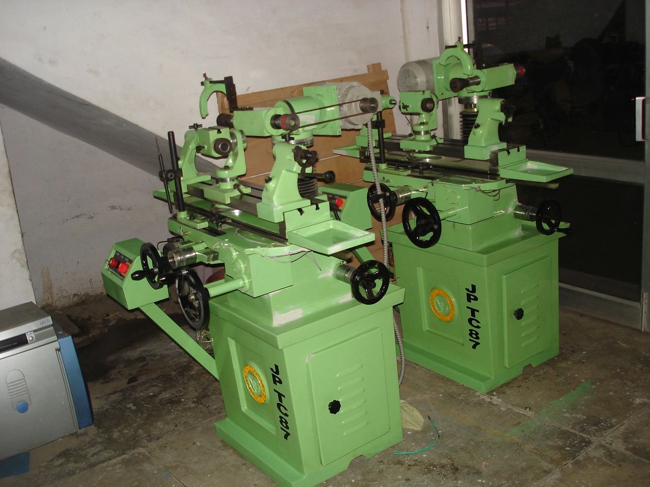 Universal Tool and Cutter Grinder Machine Manufacturer in India